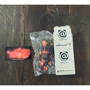 Bearbrick Series 44 Stranger Things Netflix Sci Fi Medicom Be@rbrick 100%